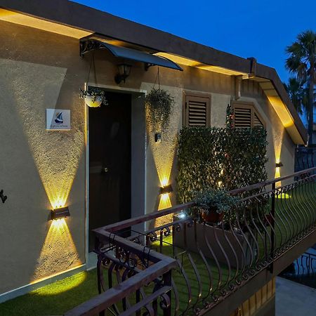 Apartamento La Goccia Sul Mare Letojanni Exterior foto