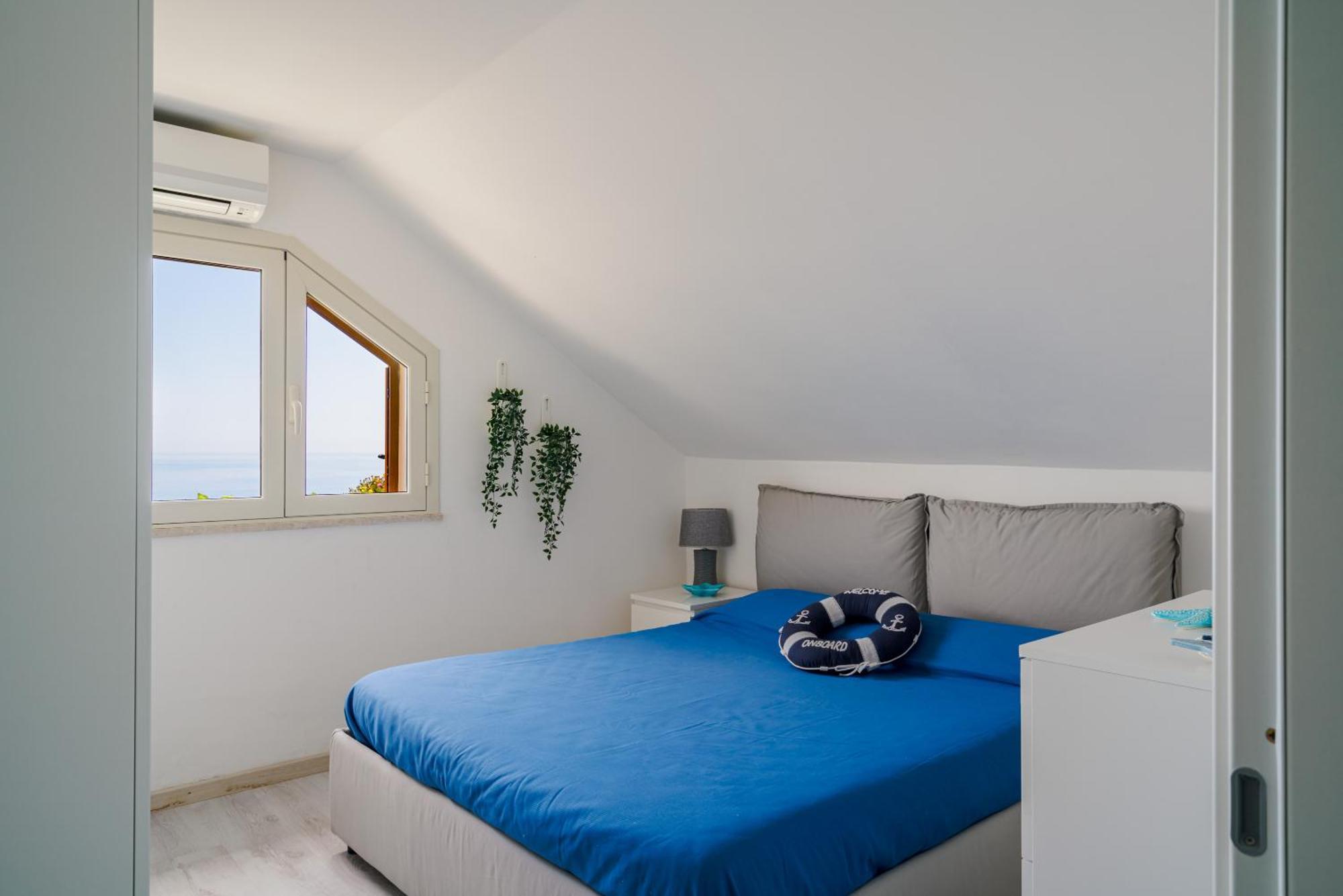Apartamento La Goccia Sul Mare Letojanni Exterior foto