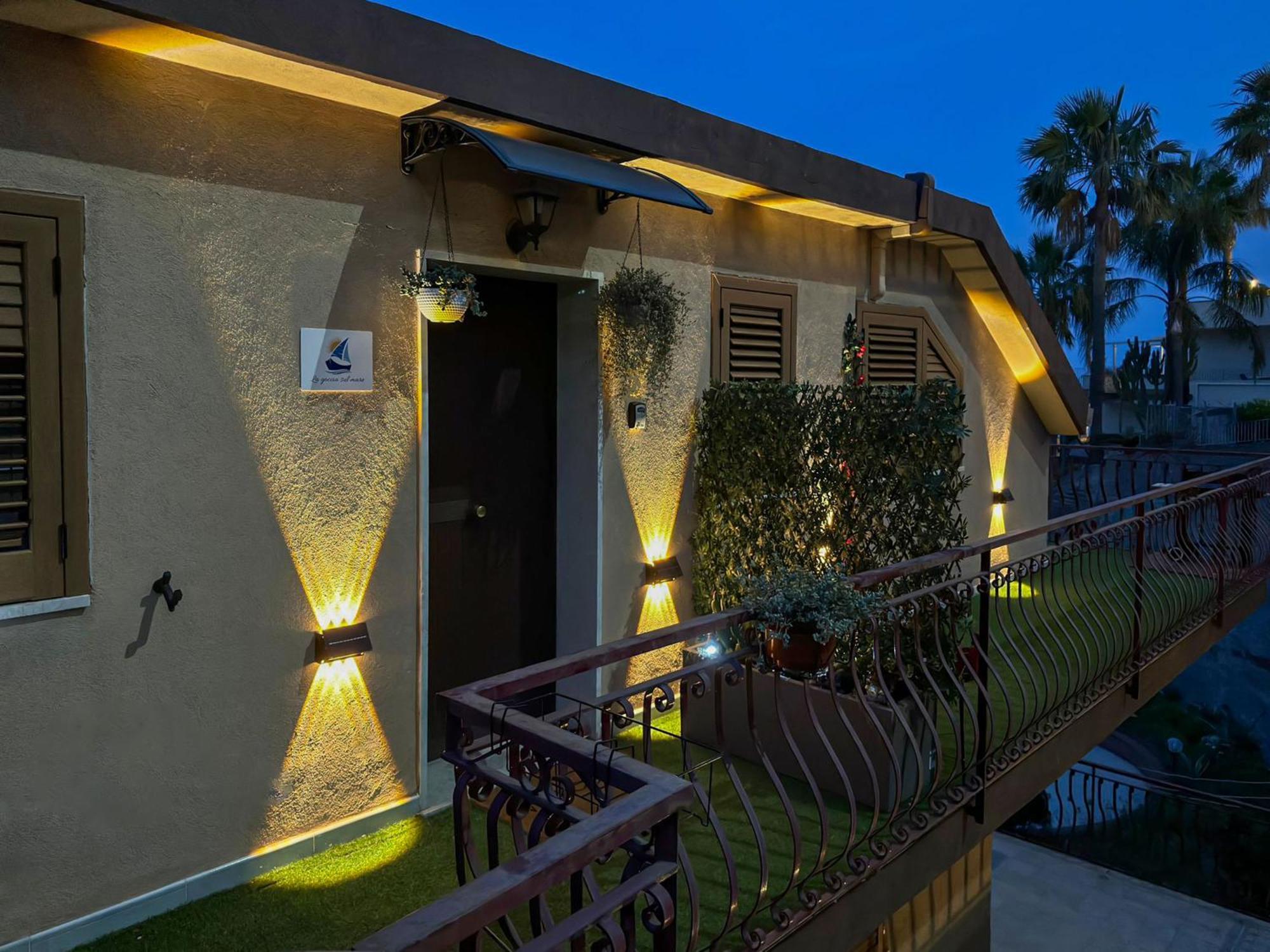 Apartamento La Goccia Sul Mare Letojanni Exterior foto