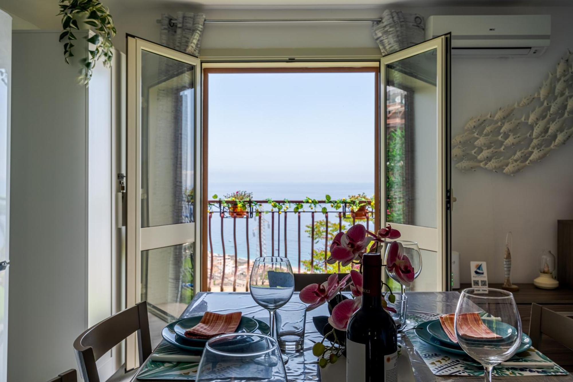 Apartamento La Goccia Sul Mare Letojanni Exterior foto